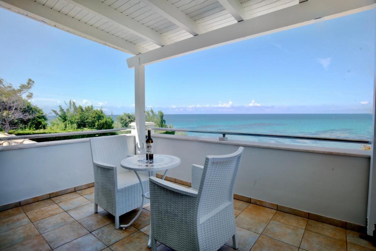 Beachfront Victoras - With Private Villa